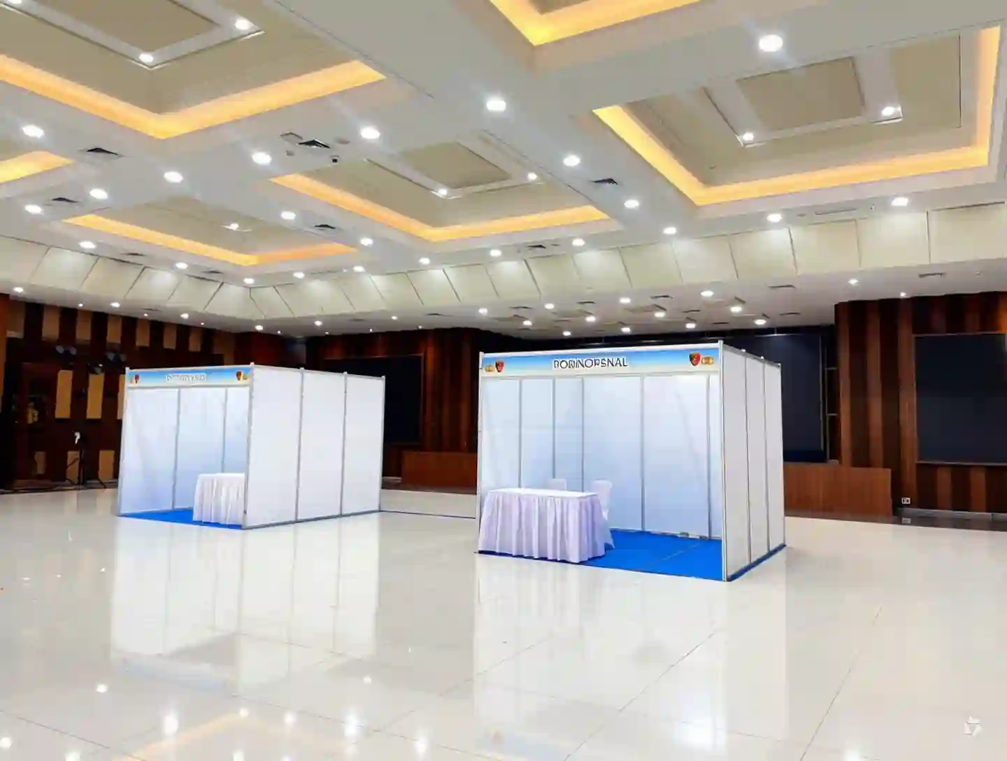 Sewa Partisi R8 Jakarta